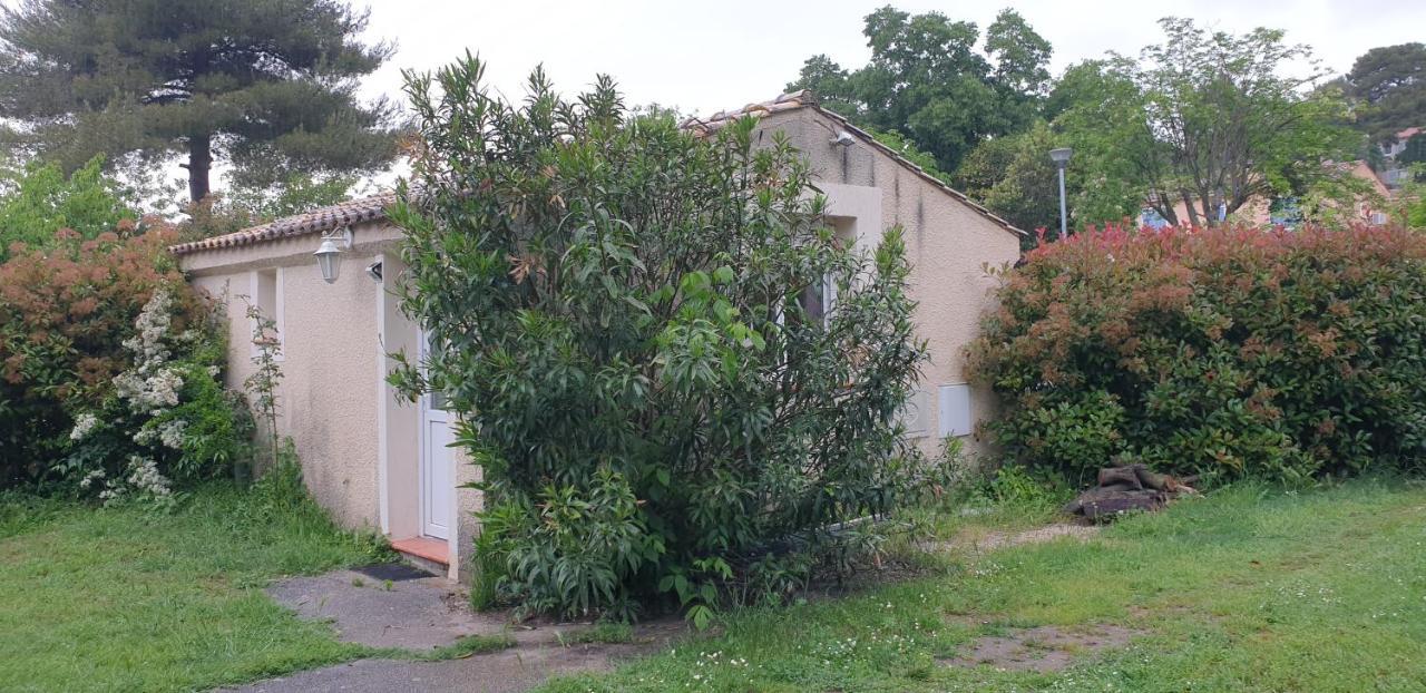 Adorable Studio 25M² Tres Calme Avec Parking マルセイユ エクステリア 写真